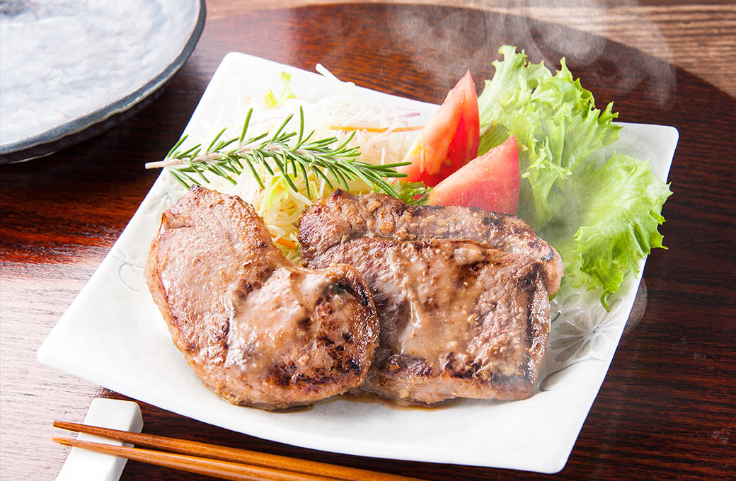 遠野風の丘 ラム味噌漬けステーキ